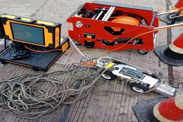 从江CCTV管道检测机器人